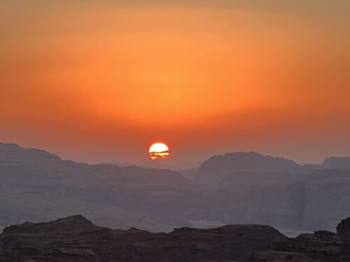 The sun is going home